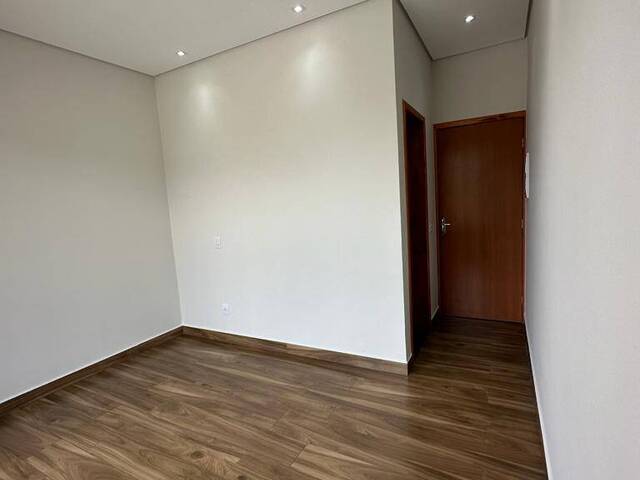 #28 - Casa em condomínio para Venda em Sorocaba - SP